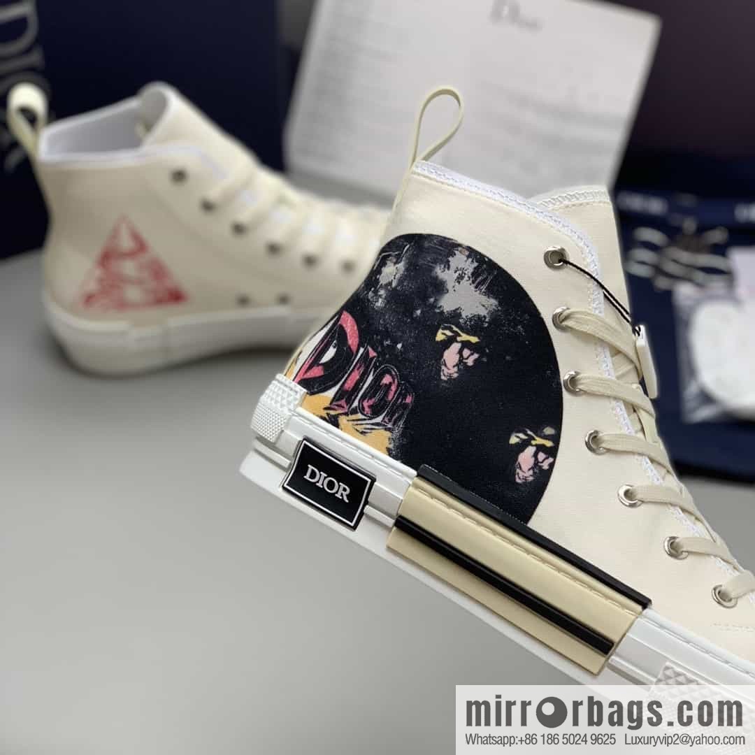 Dior uses black transparent mesh to carefully make B23 high-top shoes