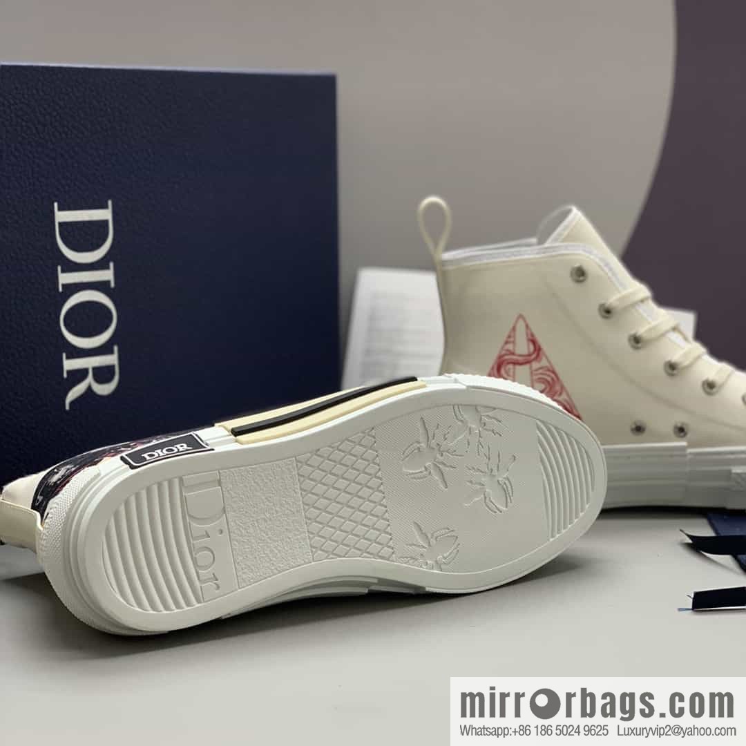 Dior uses black transparent mesh to carefully make B23 high-top shoes