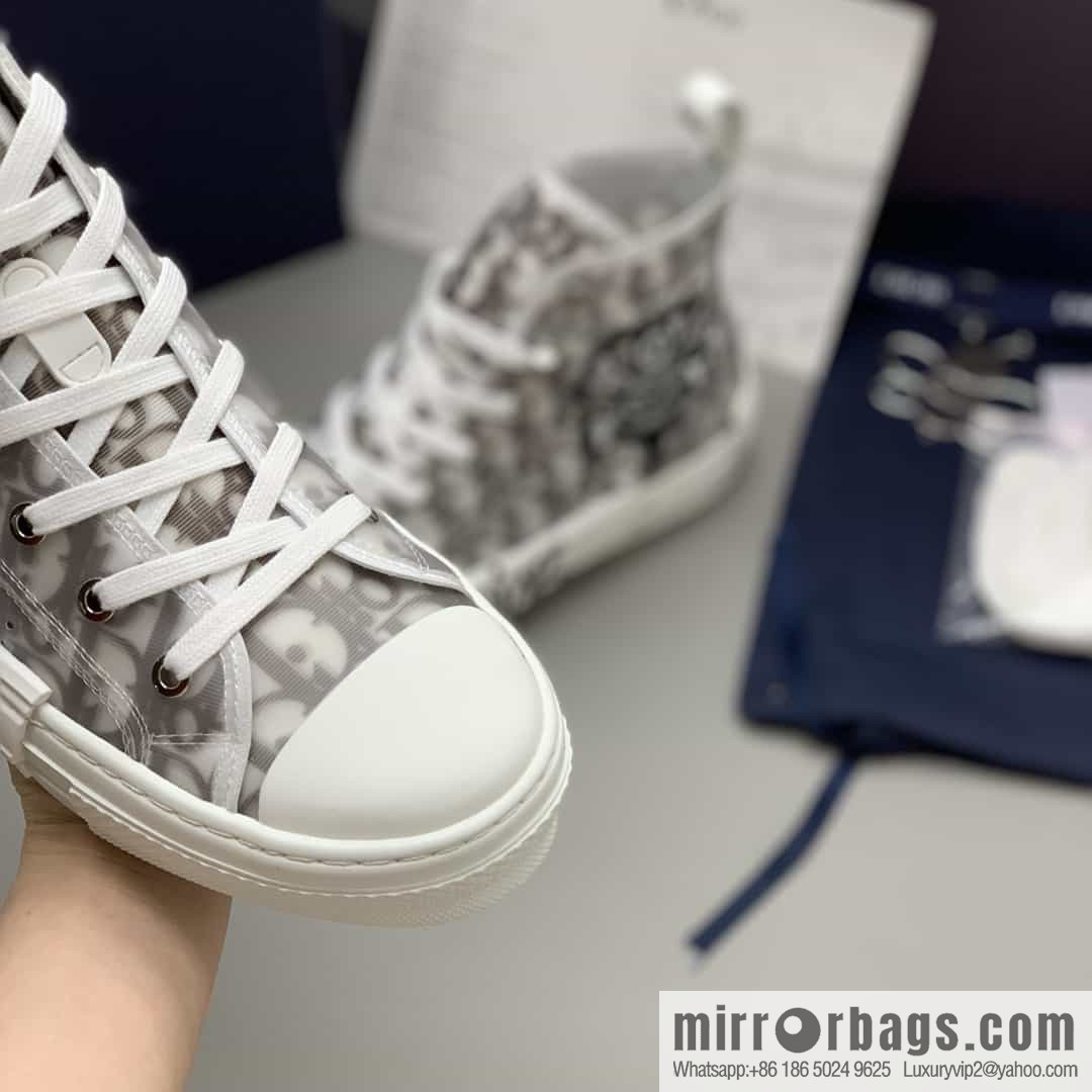 Dior uses black transparent mesh to carefully make B23 high-top shoes