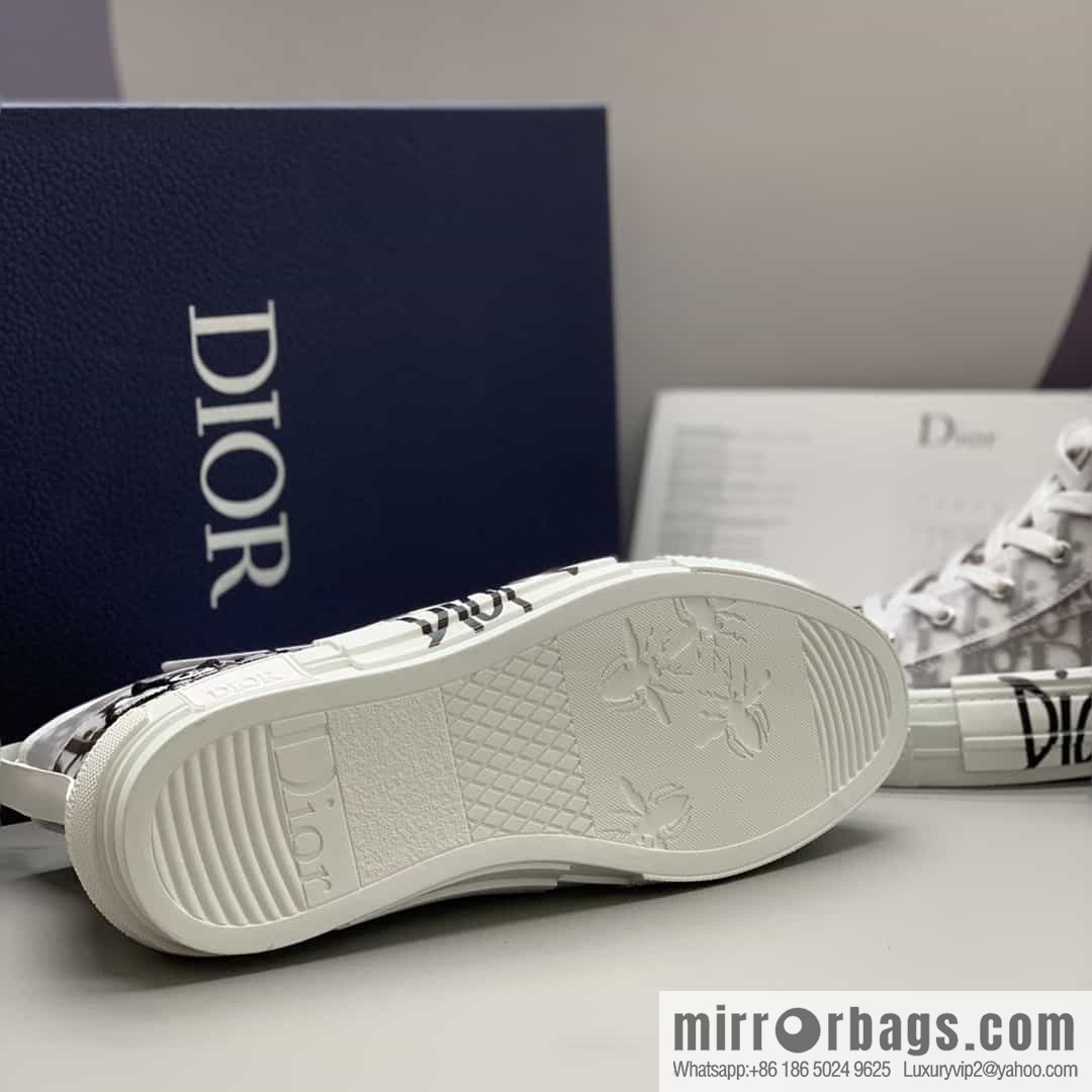 Dior uses black transparent mesh to carefully make B23 high-top shoes