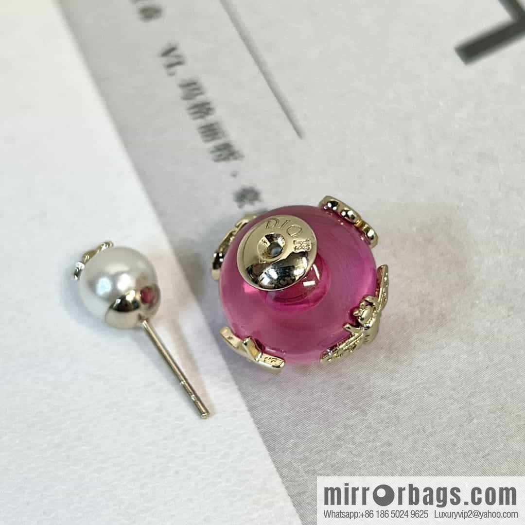 New ☑️ DIOR pearl pink bead stud earrings