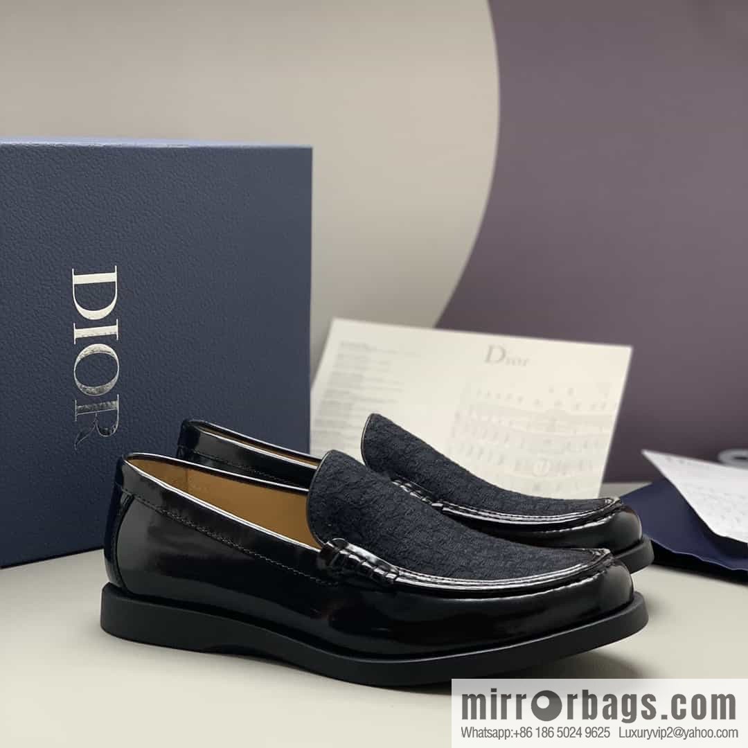 Dior men's loafers crafted in black smooth cow leather (fabric)