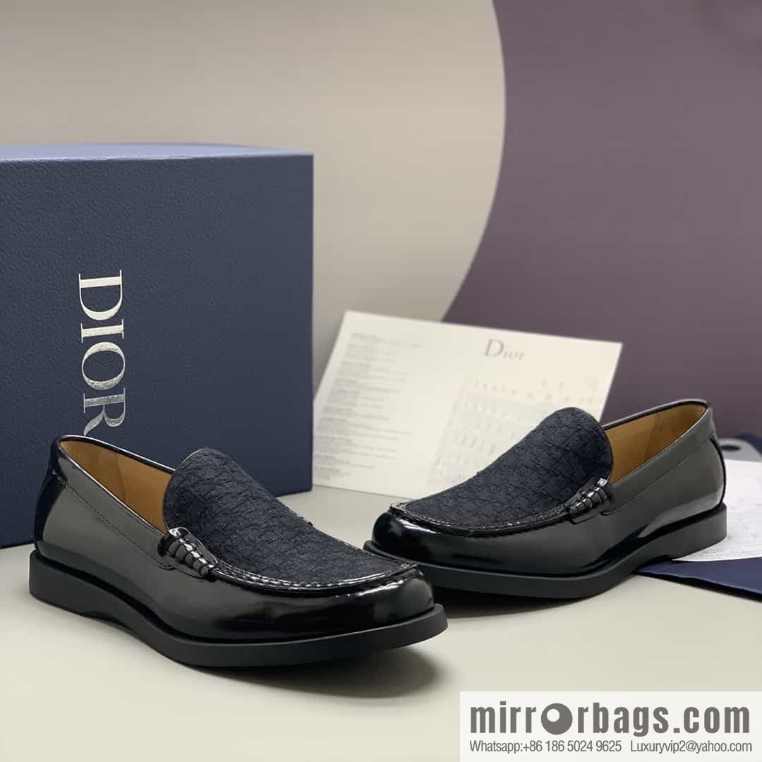 Dior men's loafers crafted in black smooth cow leather (fabric)