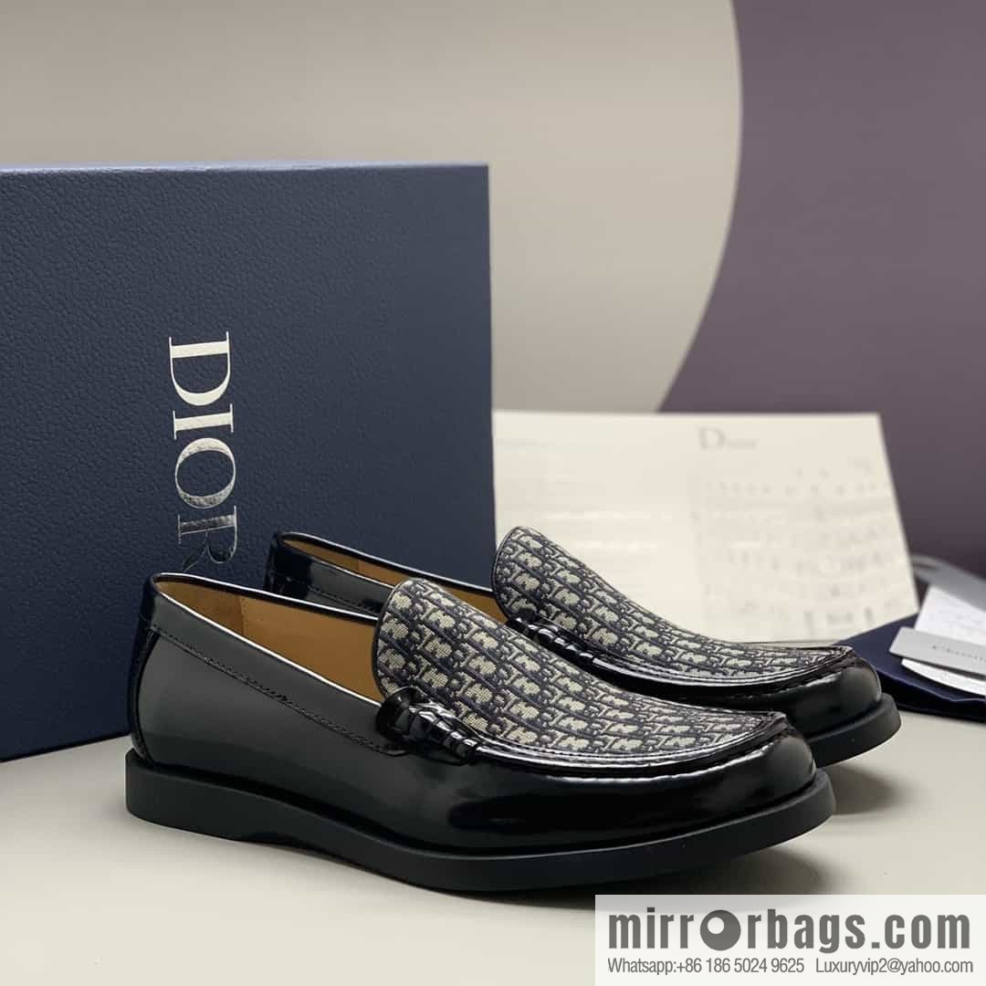 Dior men's loafers crafted in black smooth cow leather (fabric)