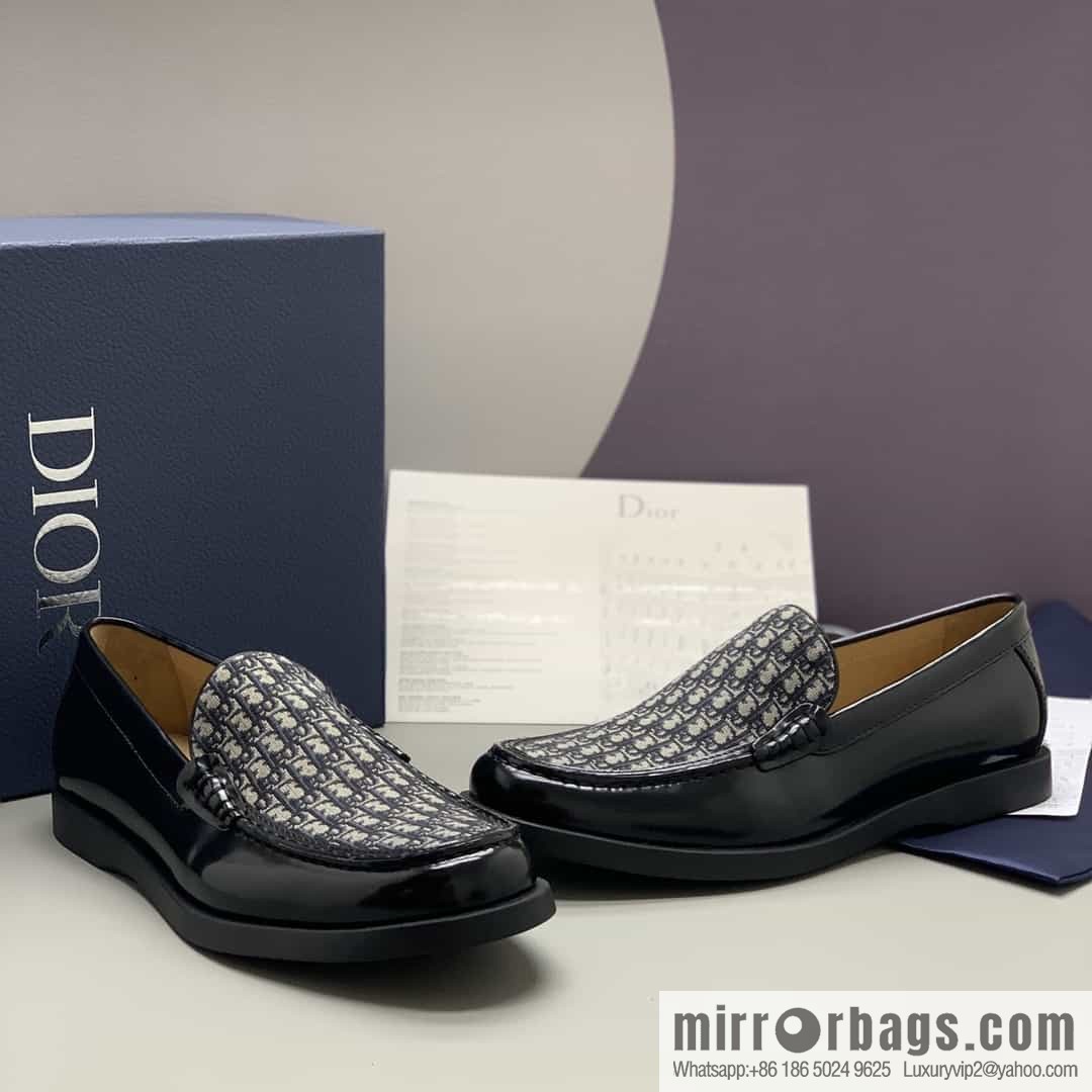 Dior men's loafers crafted in black smooth cow leather (fabric)