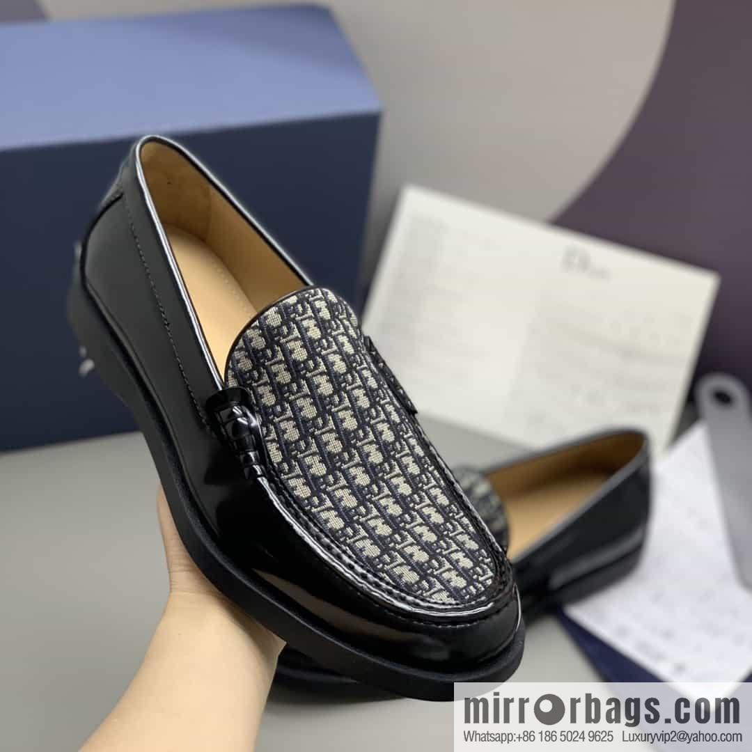 Dior men's loafers crafted in black smooth cow leather (fabric)