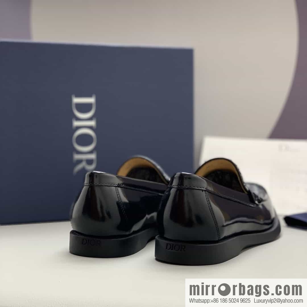 Dior men's loafers crafted in black smooth cow leather (fabric)