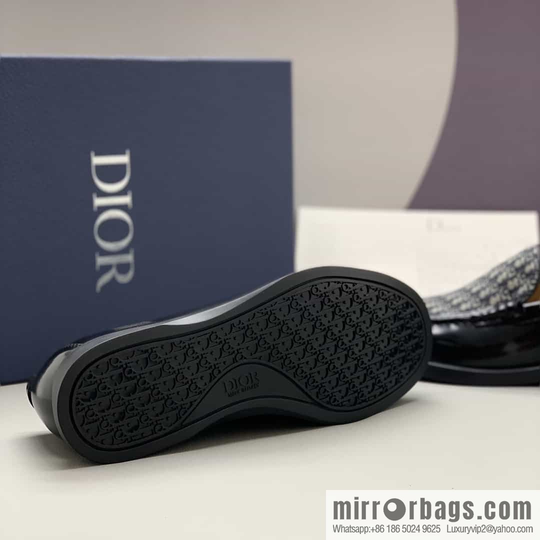 Dior men's loafers crafted in black smooth cow leather (fabric)