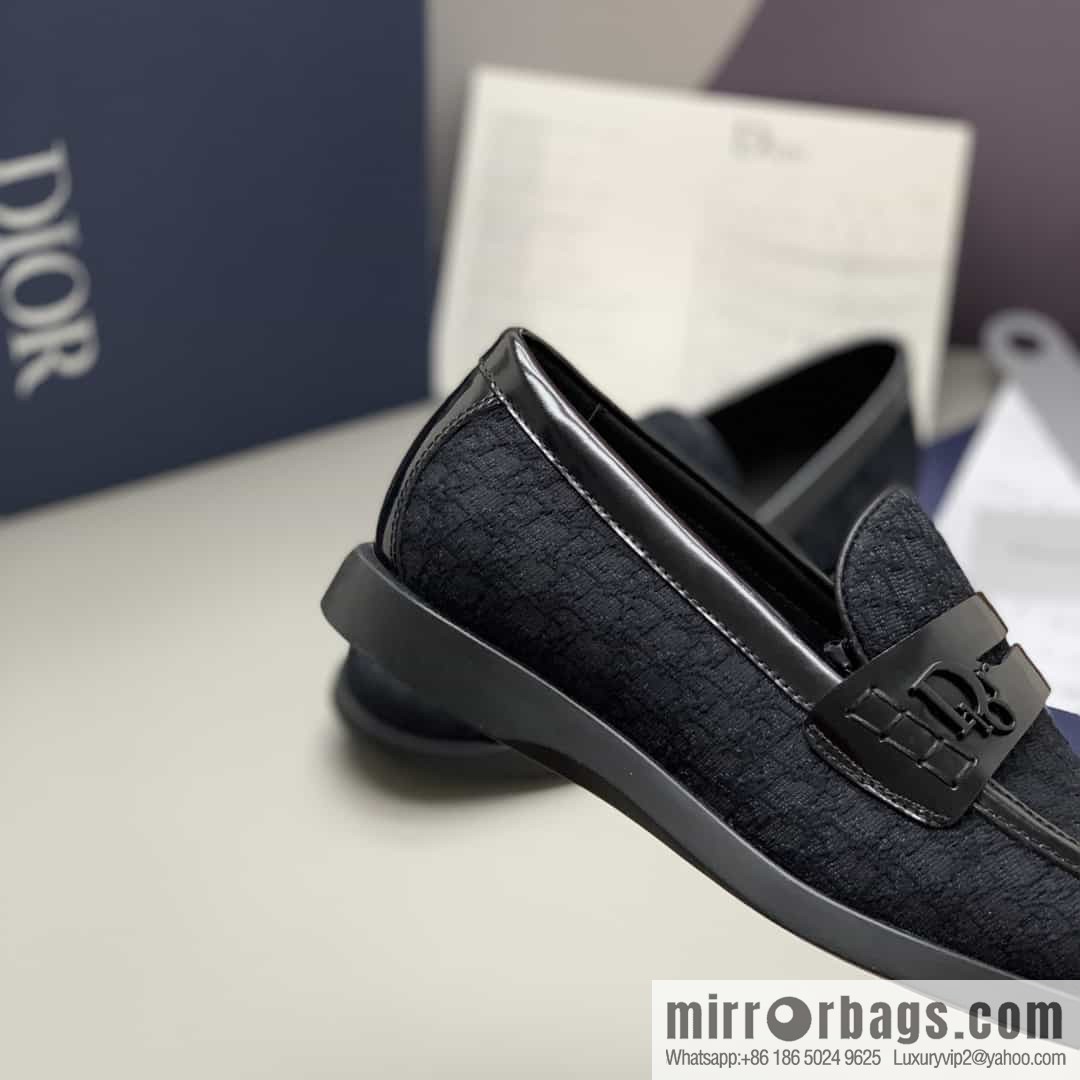 Dior men's loafers crafted in black smooth cow leather (fabric)