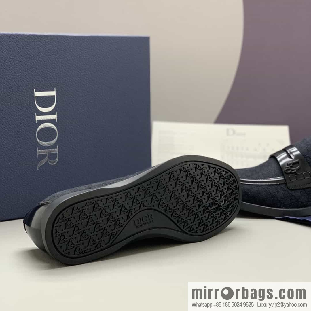 Dior men's loafers crafted in black smooth cow leather (fabric)