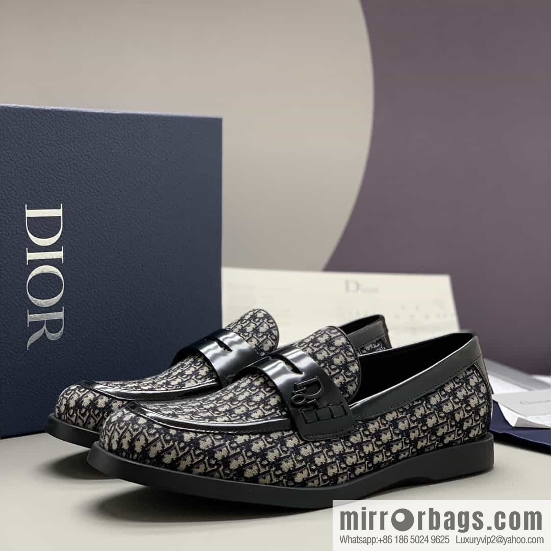 Dior men's loafers crafted in black smooth cow leather (fabric)