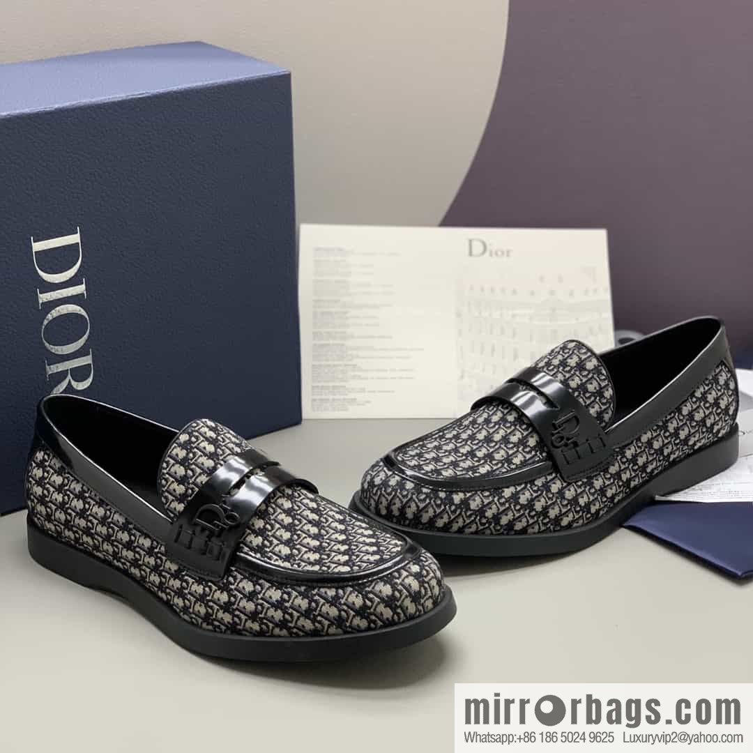 Dior men's loafers crafted in black smooth cow leather (fabric)