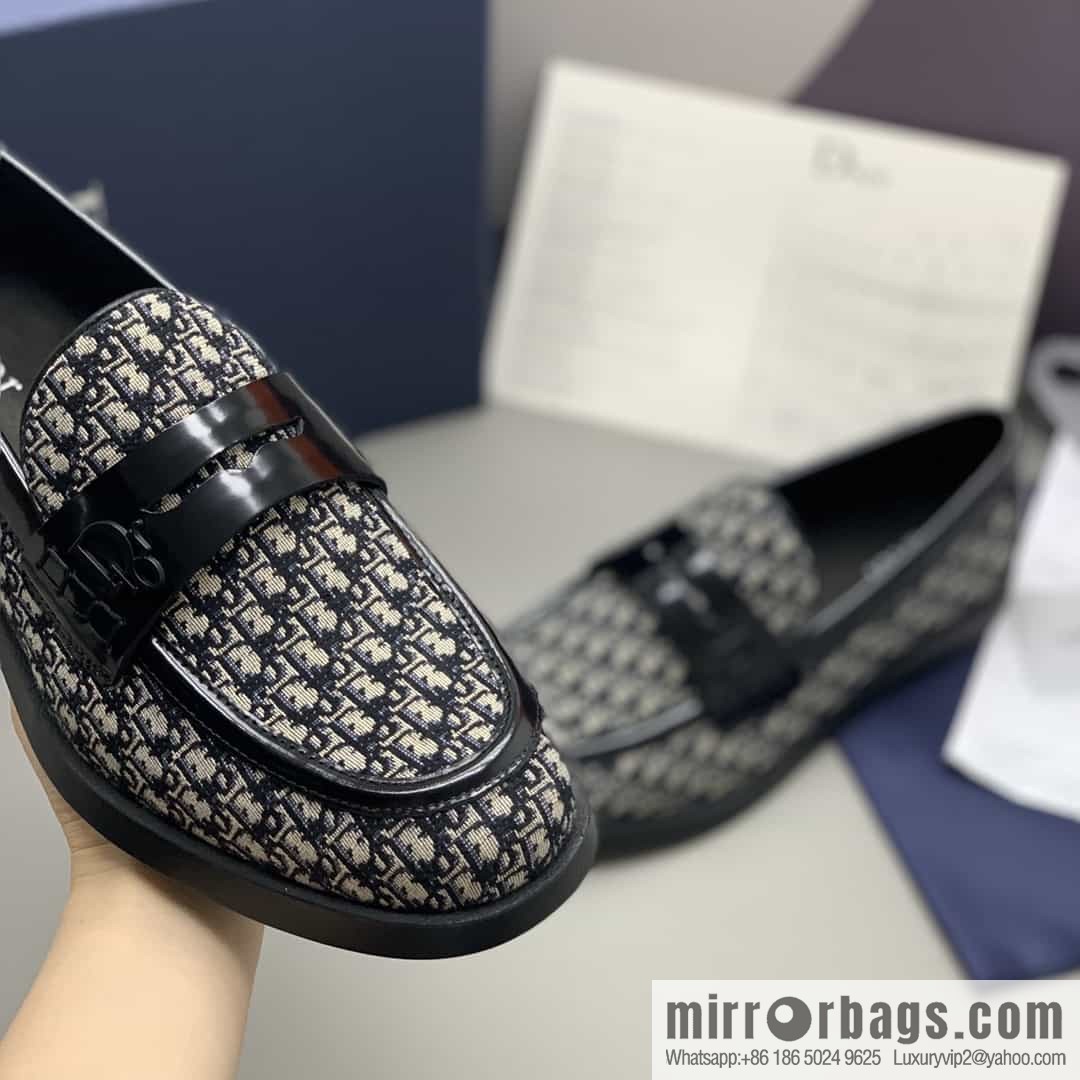 Dior men's loafers crafted in black smooth cow leather (fabric)
