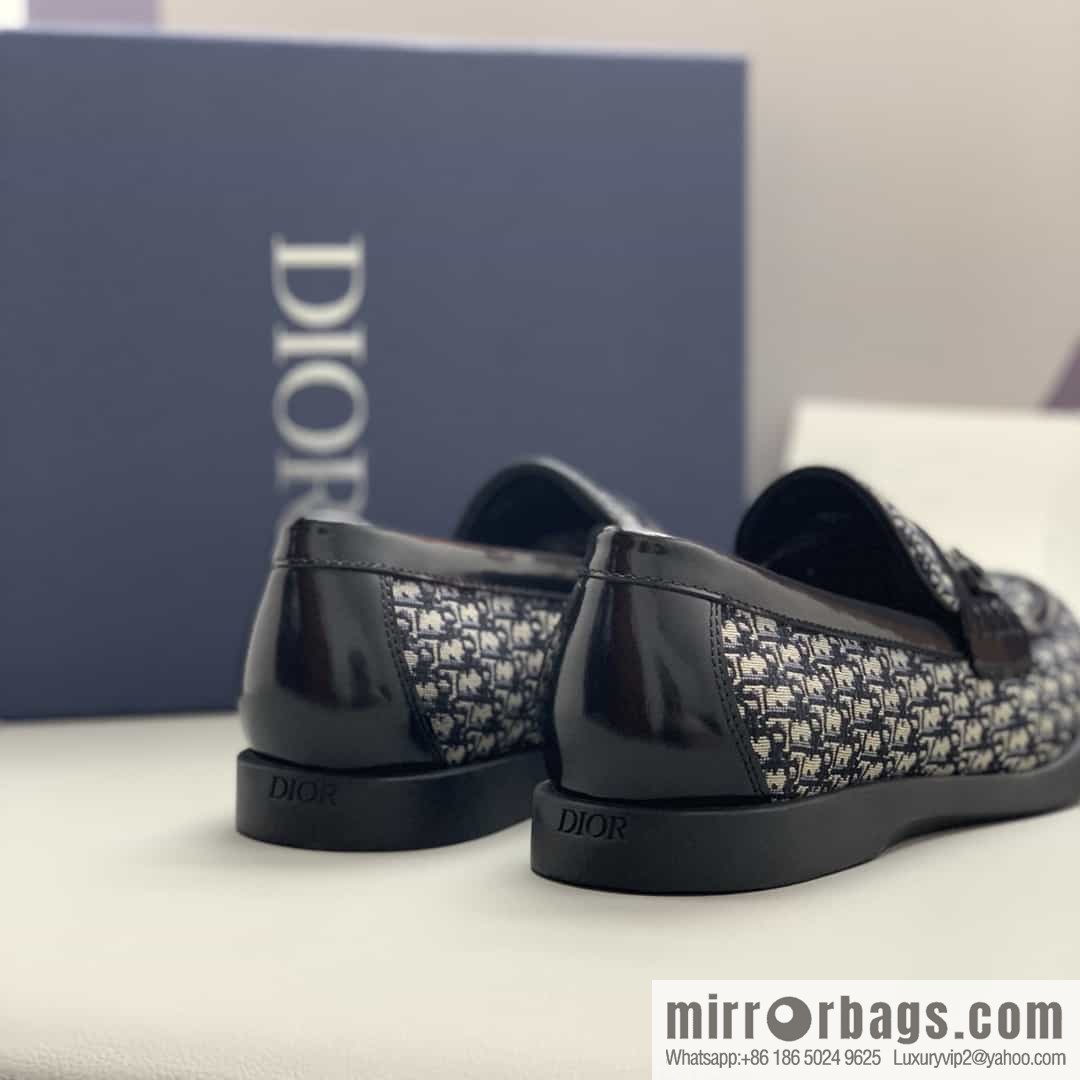 Dior men's loafers crafted in black smooth cow leather (fabric)