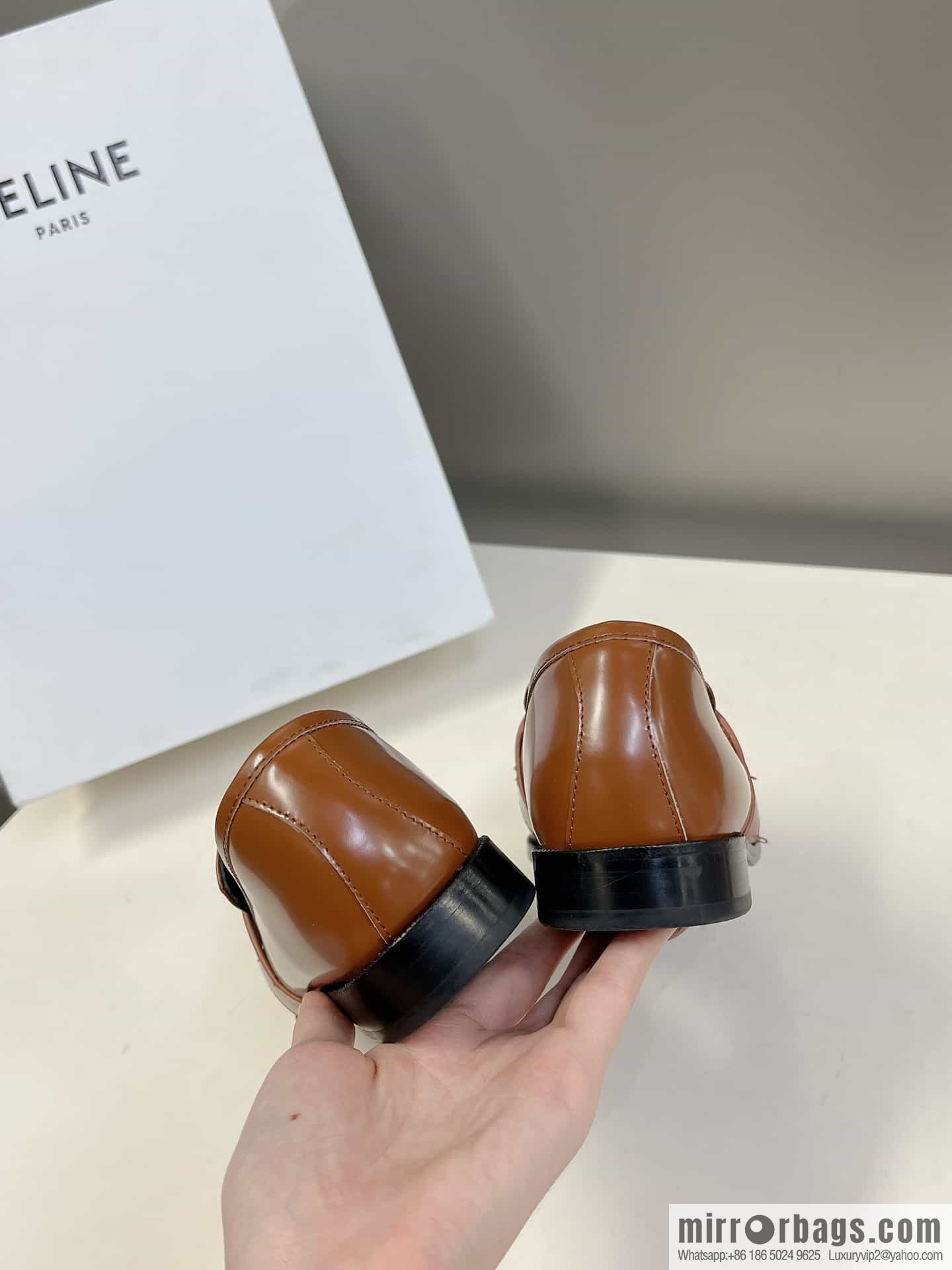 CELINEl Celine loafers Caesar door buckle series casual small leather shoes
