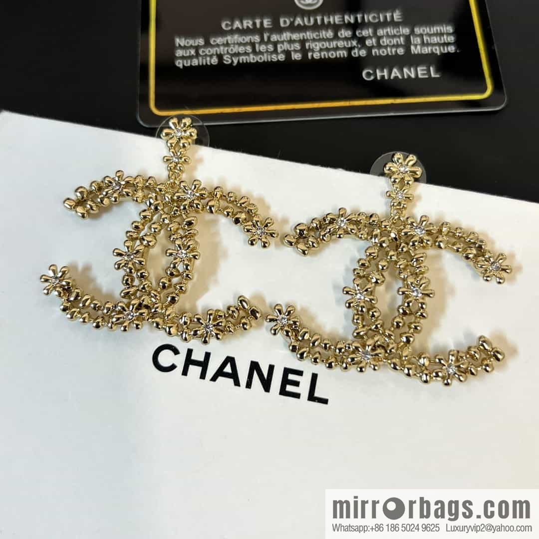 New ☑️ Chanel c2 double c gold flower stud earrings