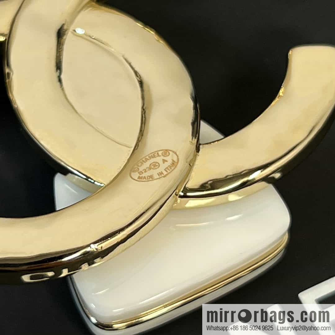 New ☑️ Chanel double c bag brooch