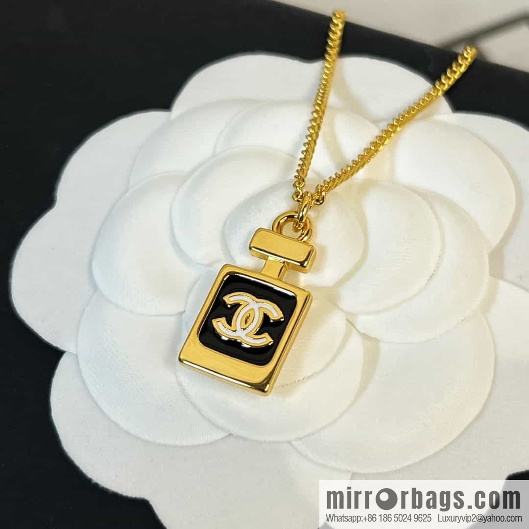 New ☑️ Chanel double c gold perfume bottle necklace