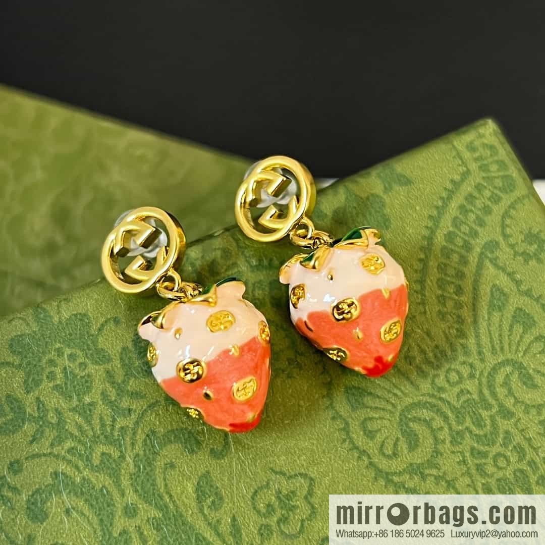 New Gucci Gucci strawberry 🍓 double G necklace stud earrings