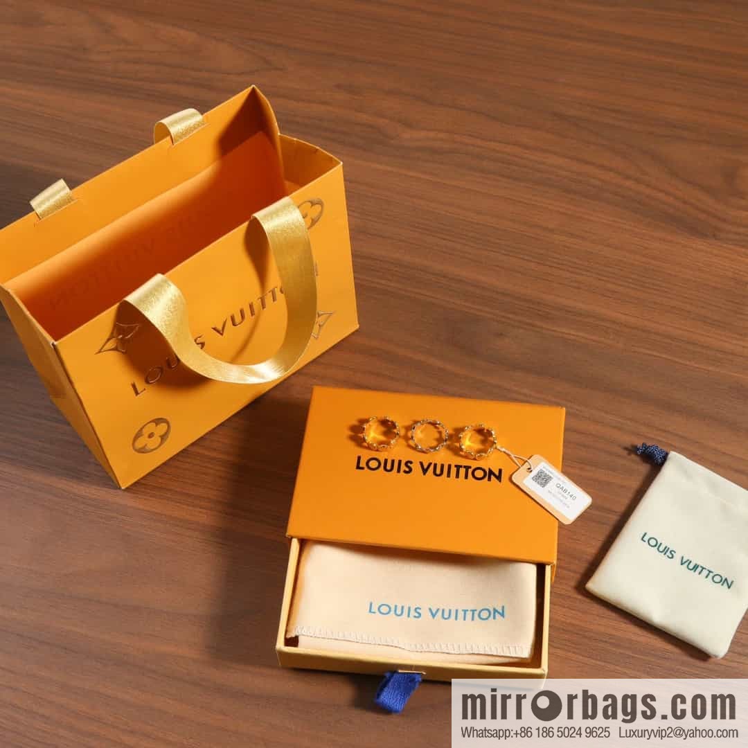 Louis Vuitton Louis Vuitton three-piece LV FUTURA ring
