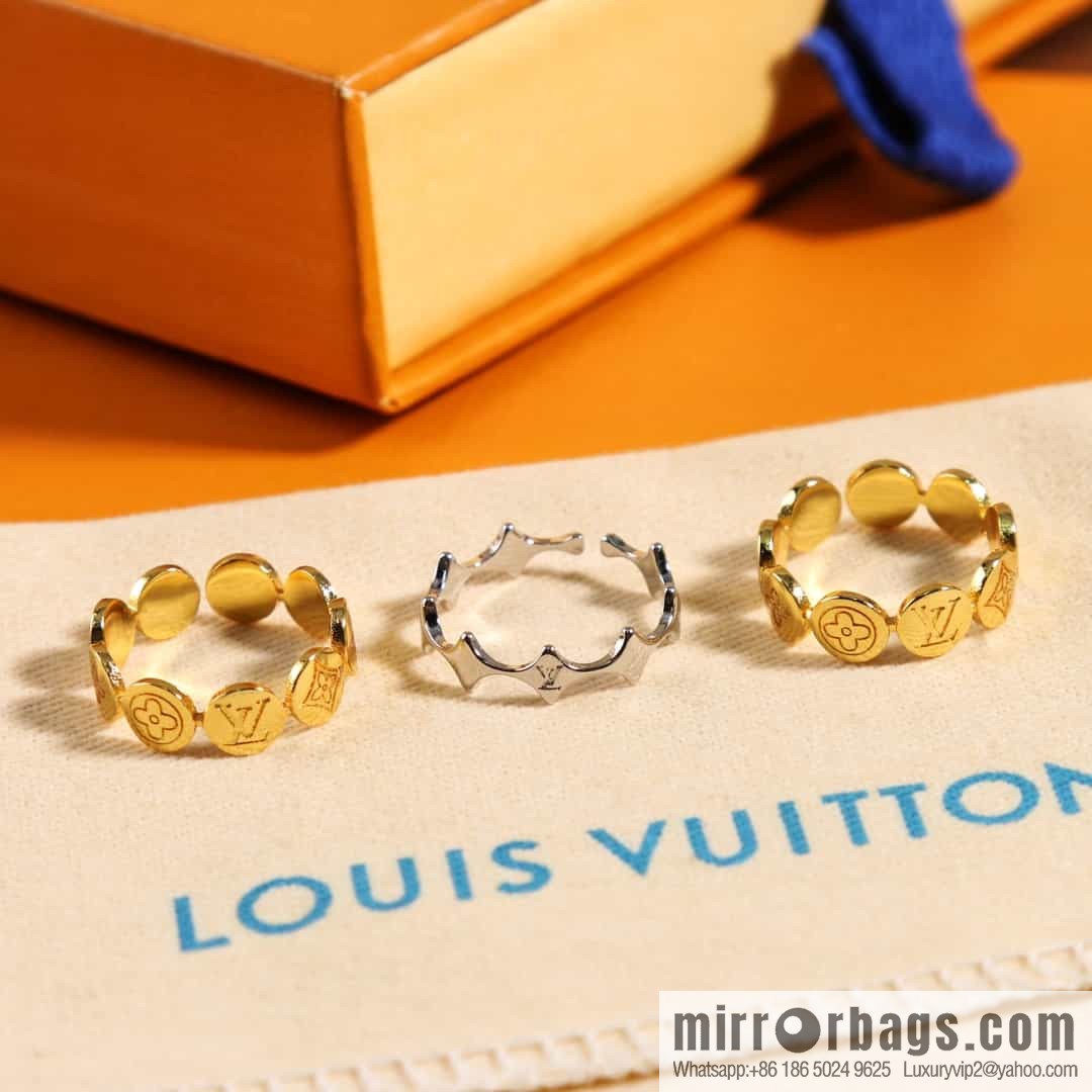 Louis Vuitton Louis Vuitton three-piece LV FUTURA ring