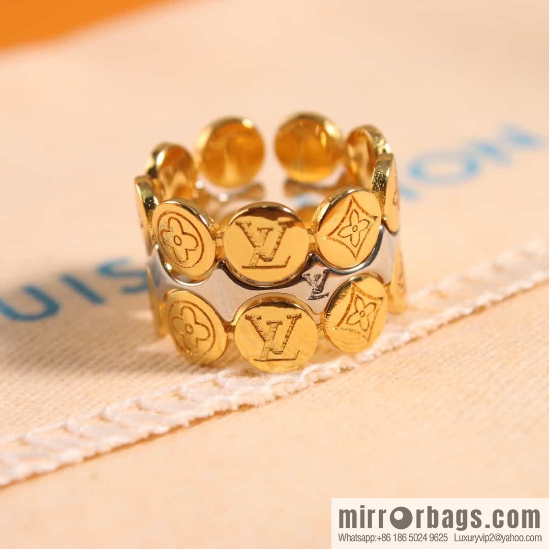Louis Vuitton Louis Vuitton three-piece LV FUTURA ring