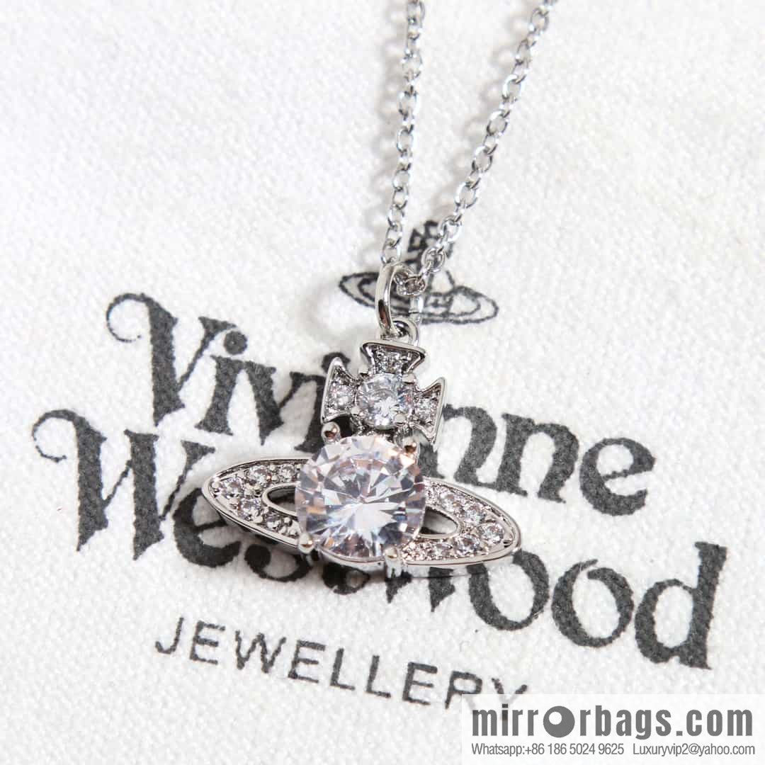 New ☑️ Vivienne Westwood Queen Mother Saturn Necklace