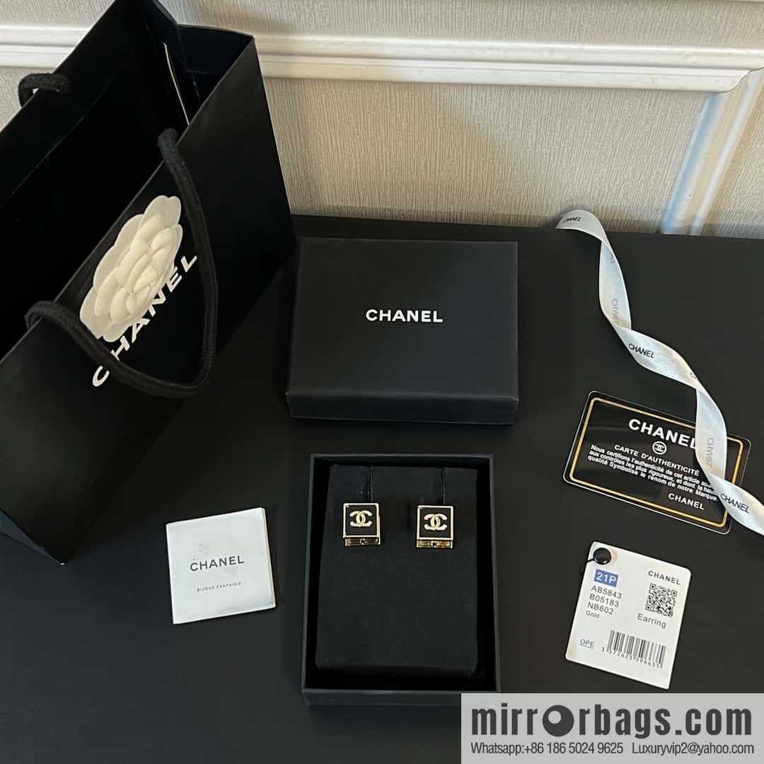 New ☑️ Chanel double c square black leather stud earrings