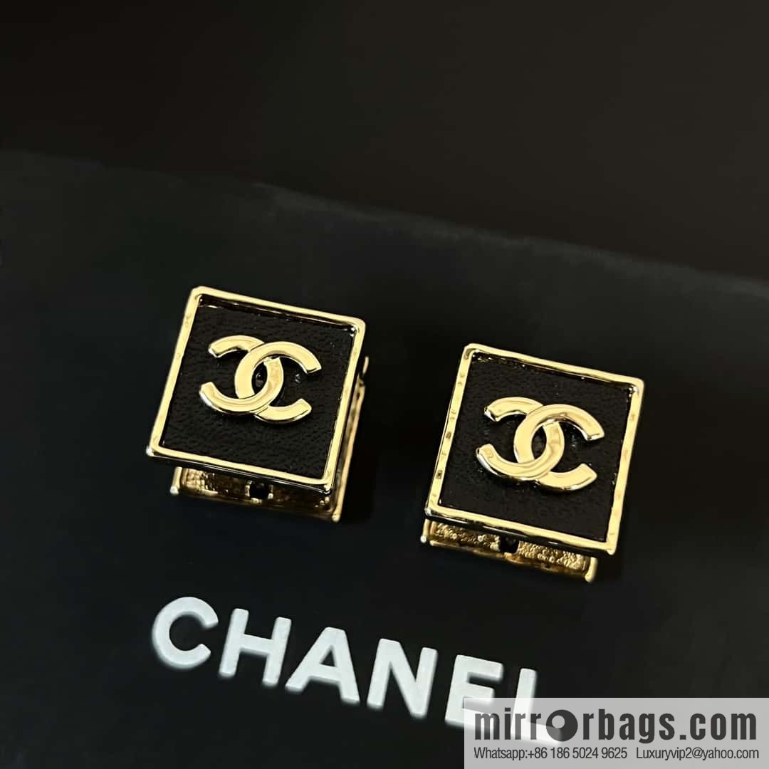 New ☑️ Chanel double c square black leather stud earrings