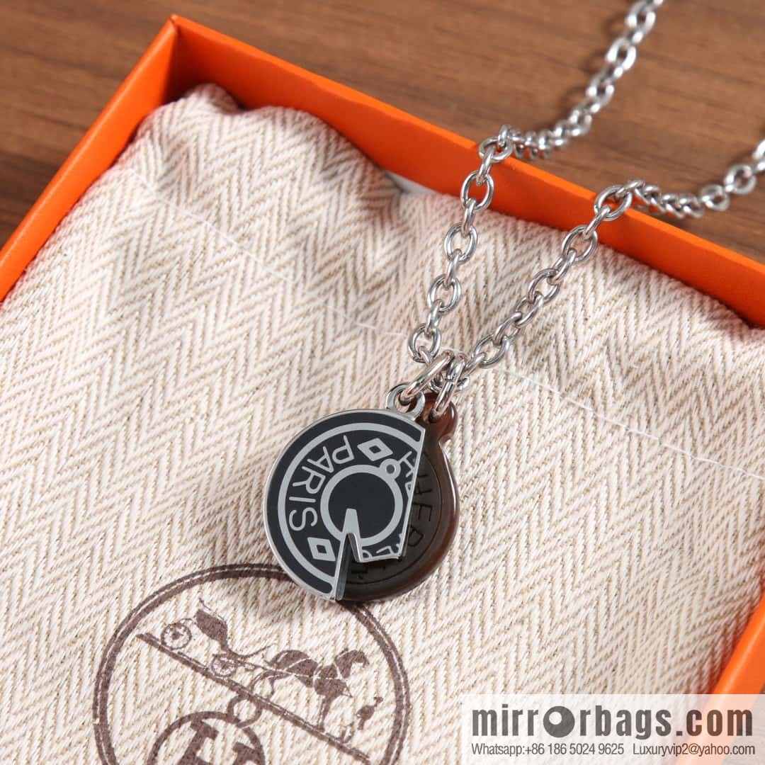 HERMES Carrousel Buffalo Horn OT Necklace