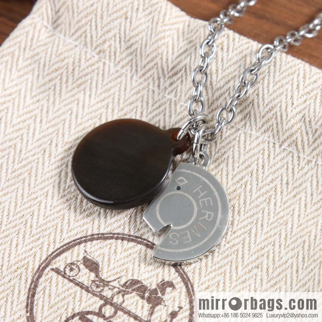 HERMES Carrousel Buffalo Horn OT Necklace