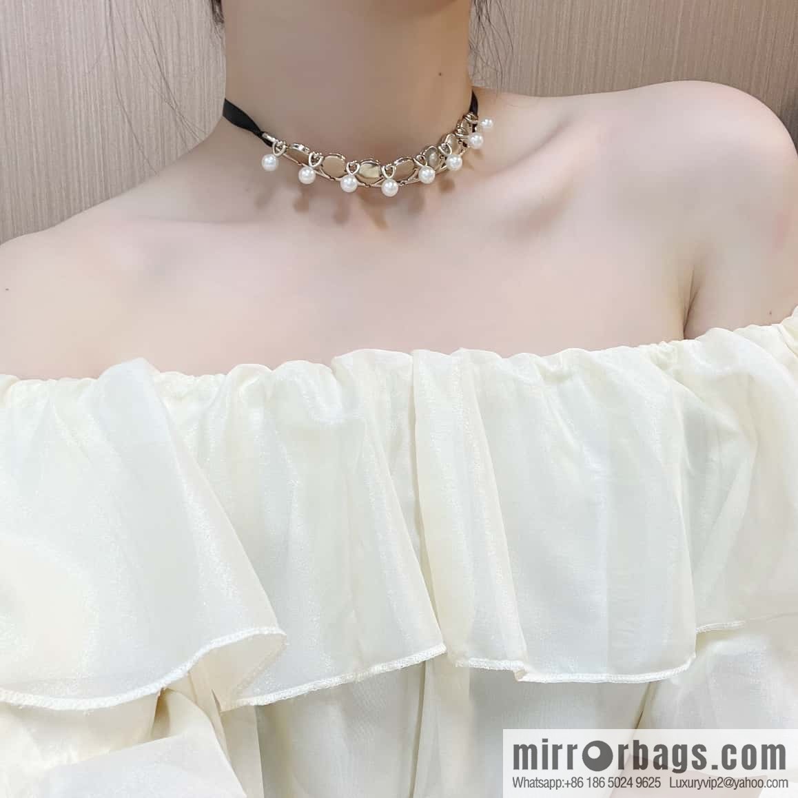 New ☑️ DIOR mirror pearl black rope necklace necklace necklace