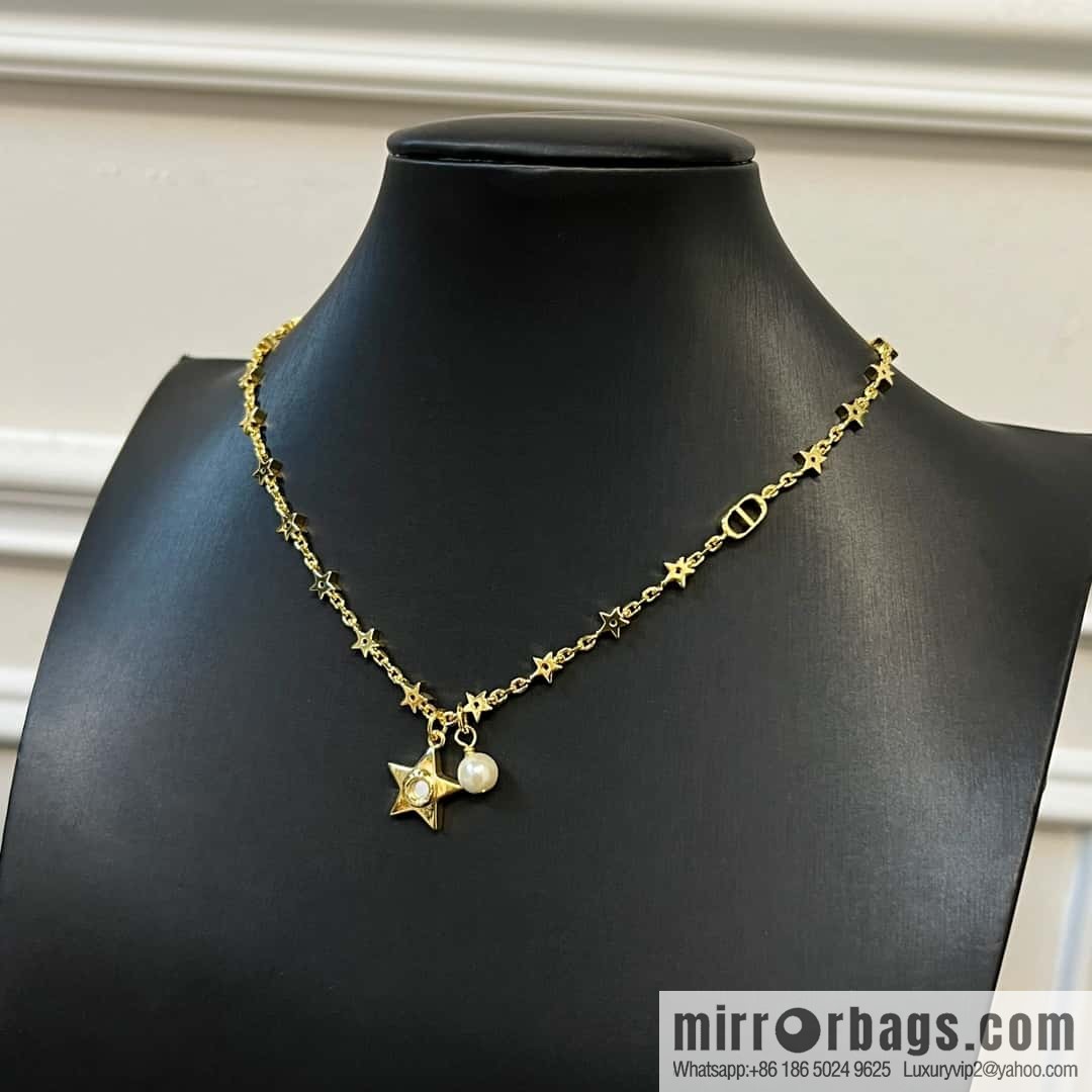 New ☑️ Dior pentagram ⭐ star pearl necklace
