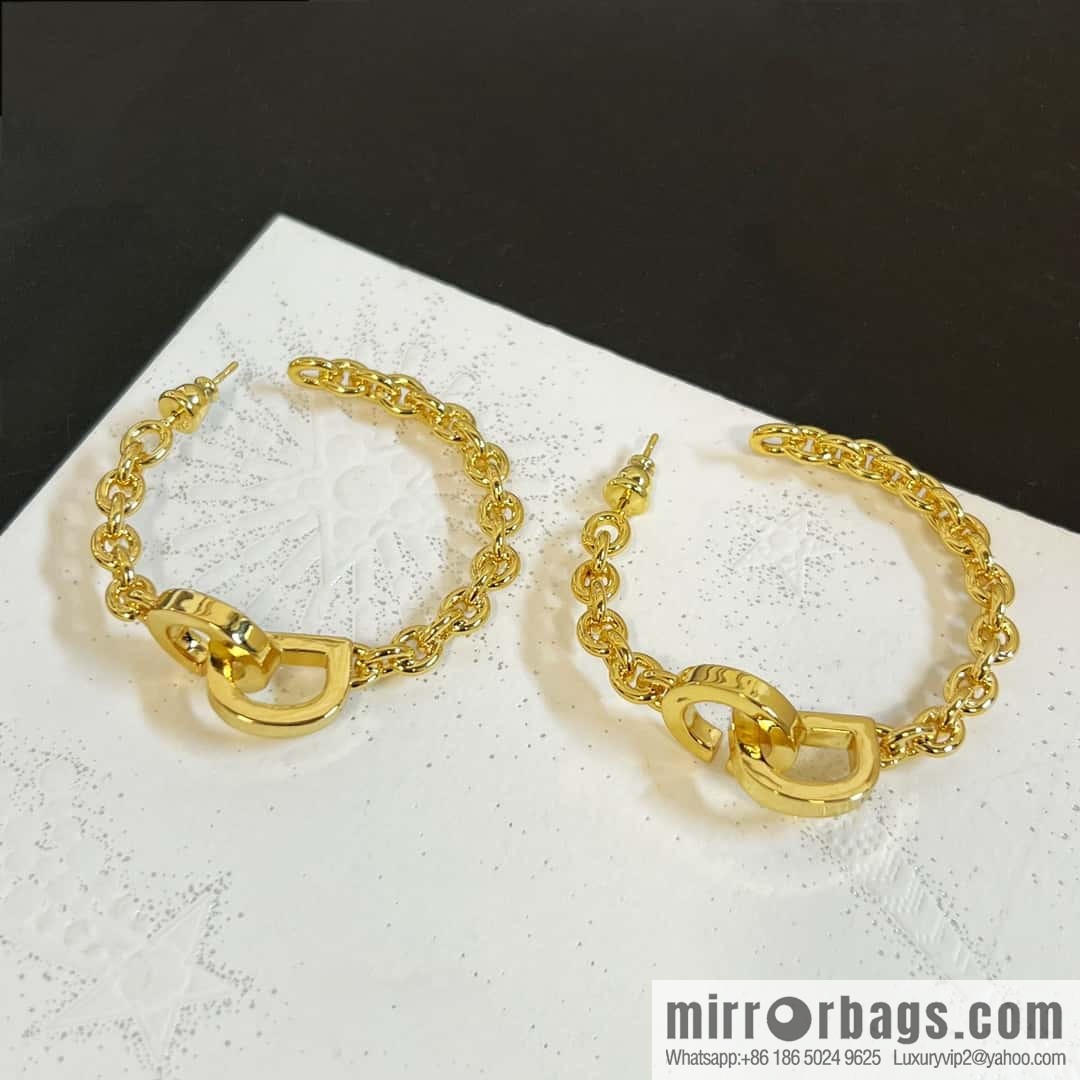 New ☑️ DIOR CD Earrings