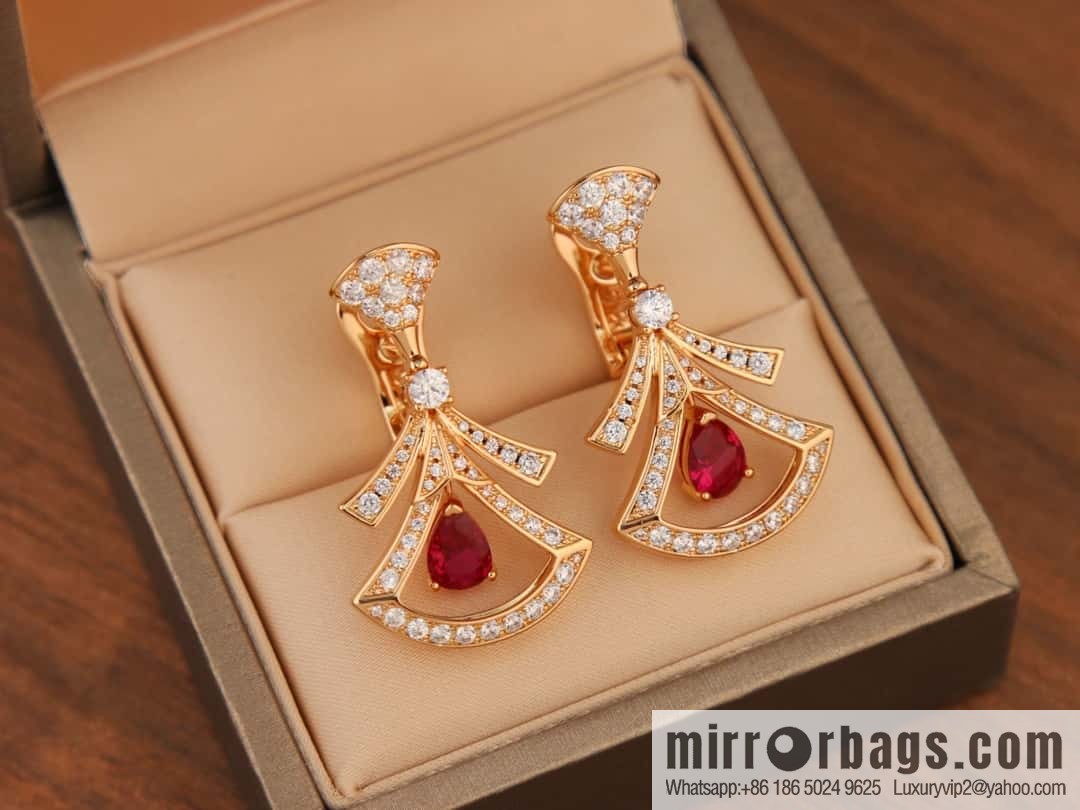BVLGARI DIVAS'DREAM Ruby fan necklace, stud earrings and earrings