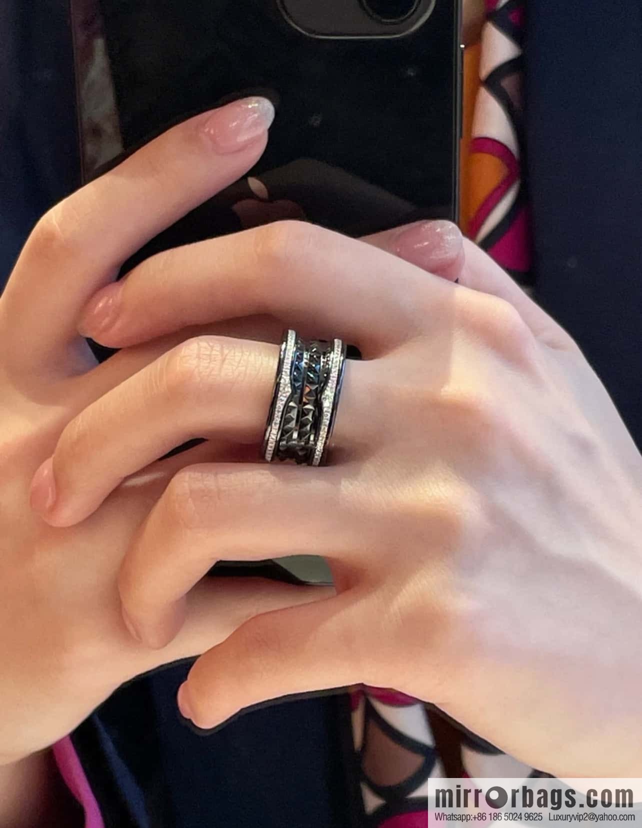 BVLGARI's new double-row diamond black willow ring