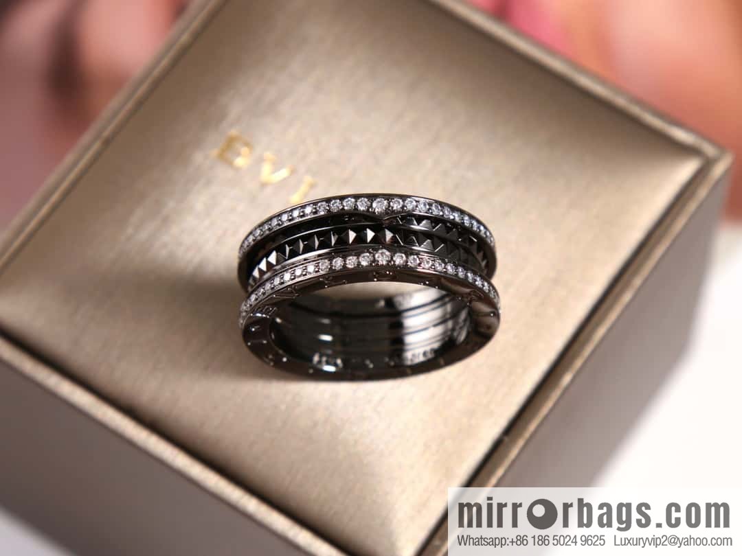BVLGARI's new double-row diamond black willow ring