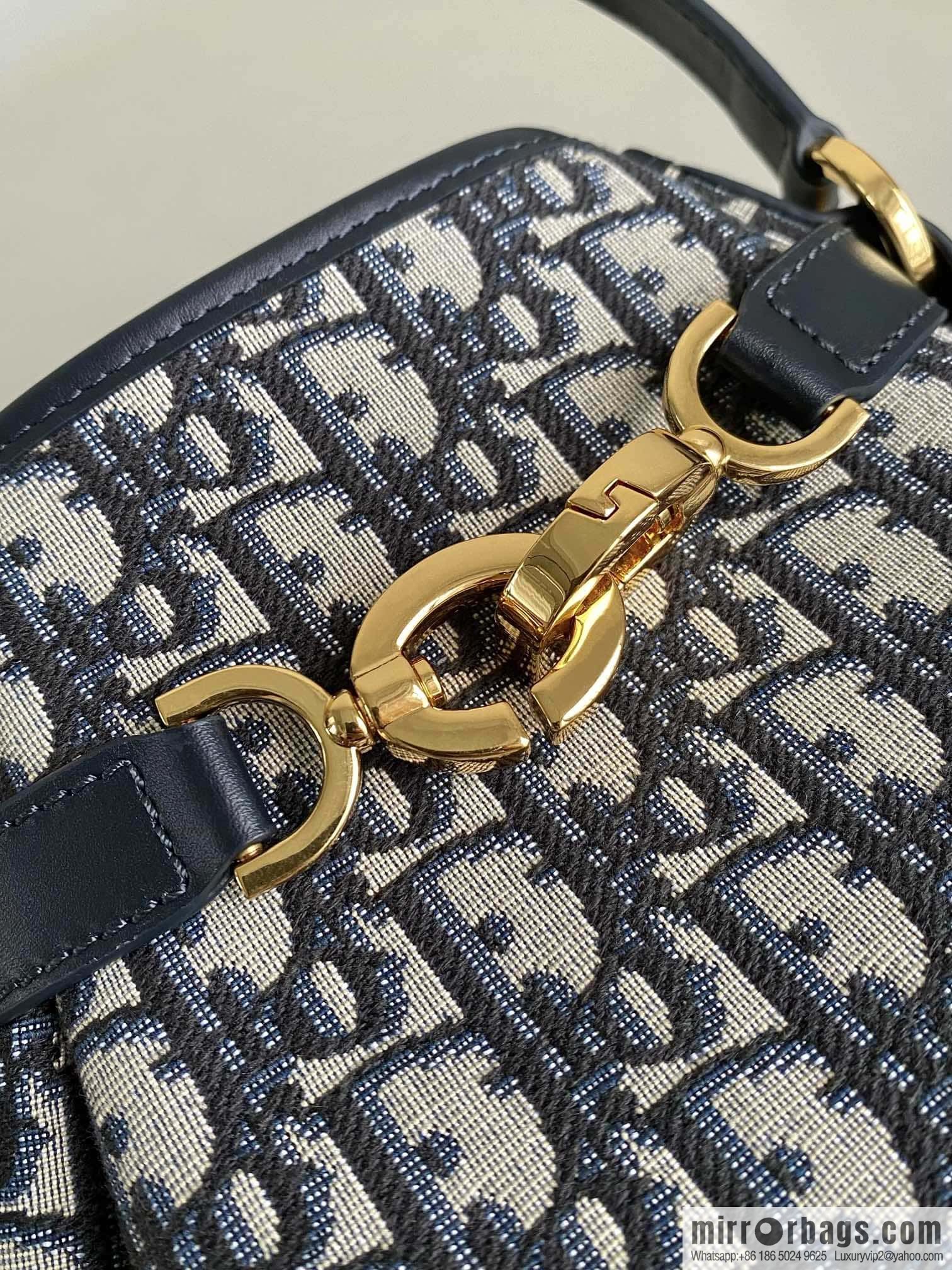 Medium C'EST DIOR Bag M2271UTZQ_M928
