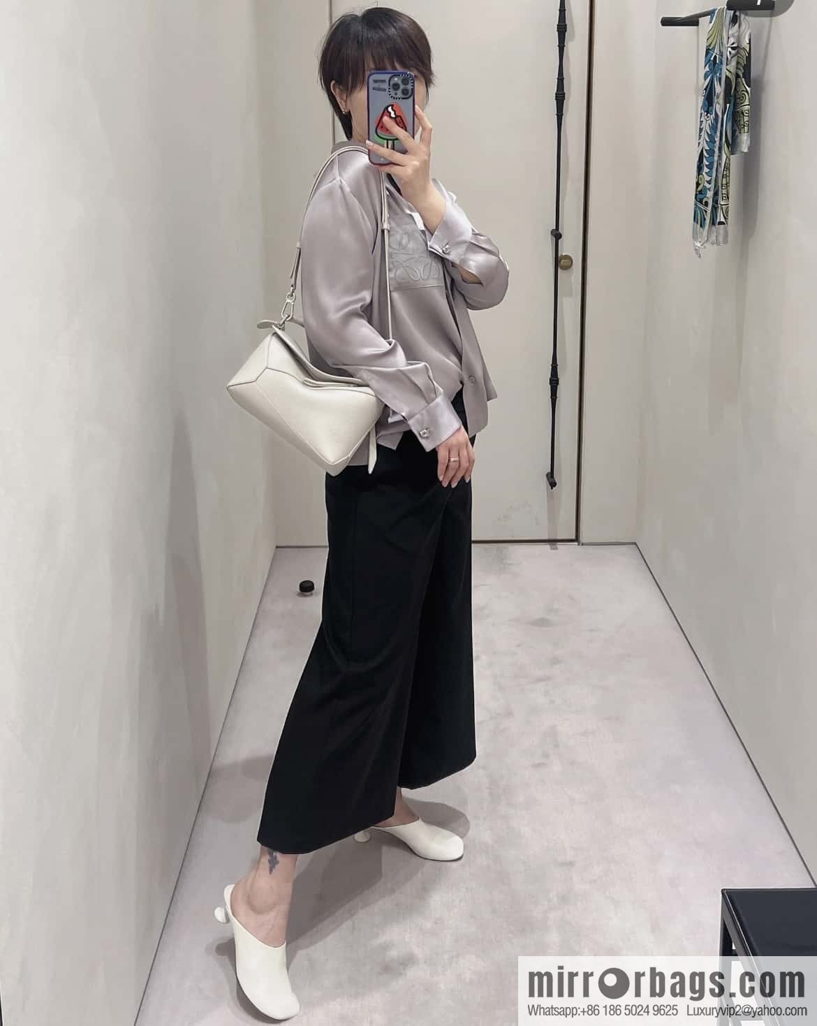 LOEWE Puzzle 24CM bag leather small geometric bag 0681 white