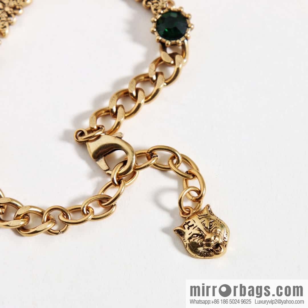 New Gucci Gucci Diamond Butterfly 🦋 Bracelet