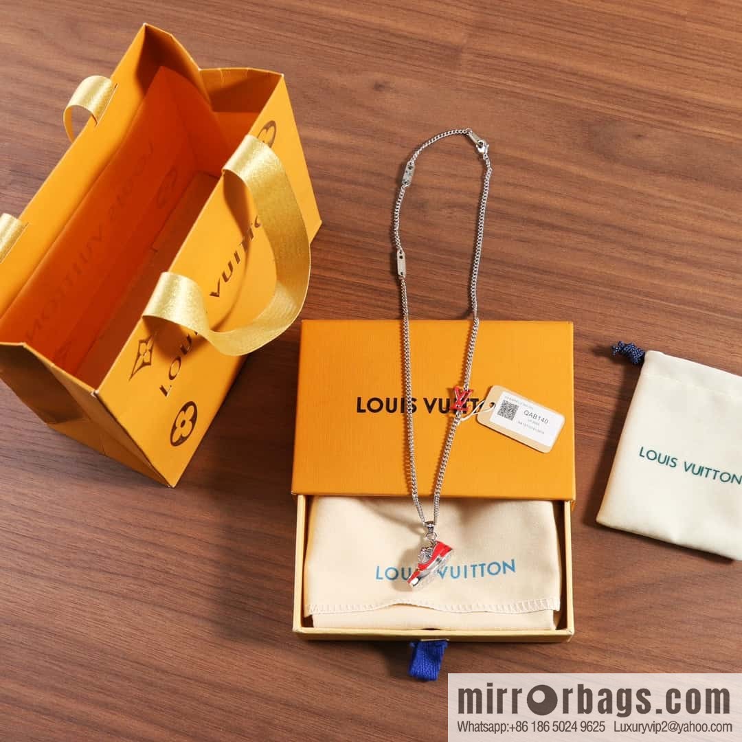 Louis Vuitton Louis Vuitton IV TRAINER sneaker necklace