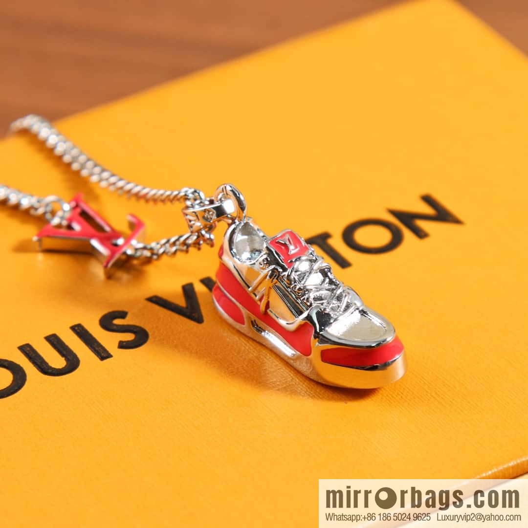 Louis Vuitton Louis Vuitton IV TRAINER sneaker necklace