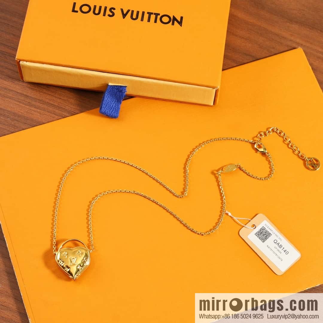 Louis Vuitton Louis Vuitton IV Gold Peach Heart Love ❤️ Necklace