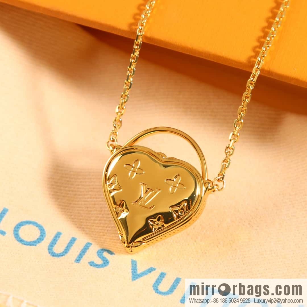 Louis Vuitton Louis Vuitton IV Gold Peach Heart Love ❤️ Necklace