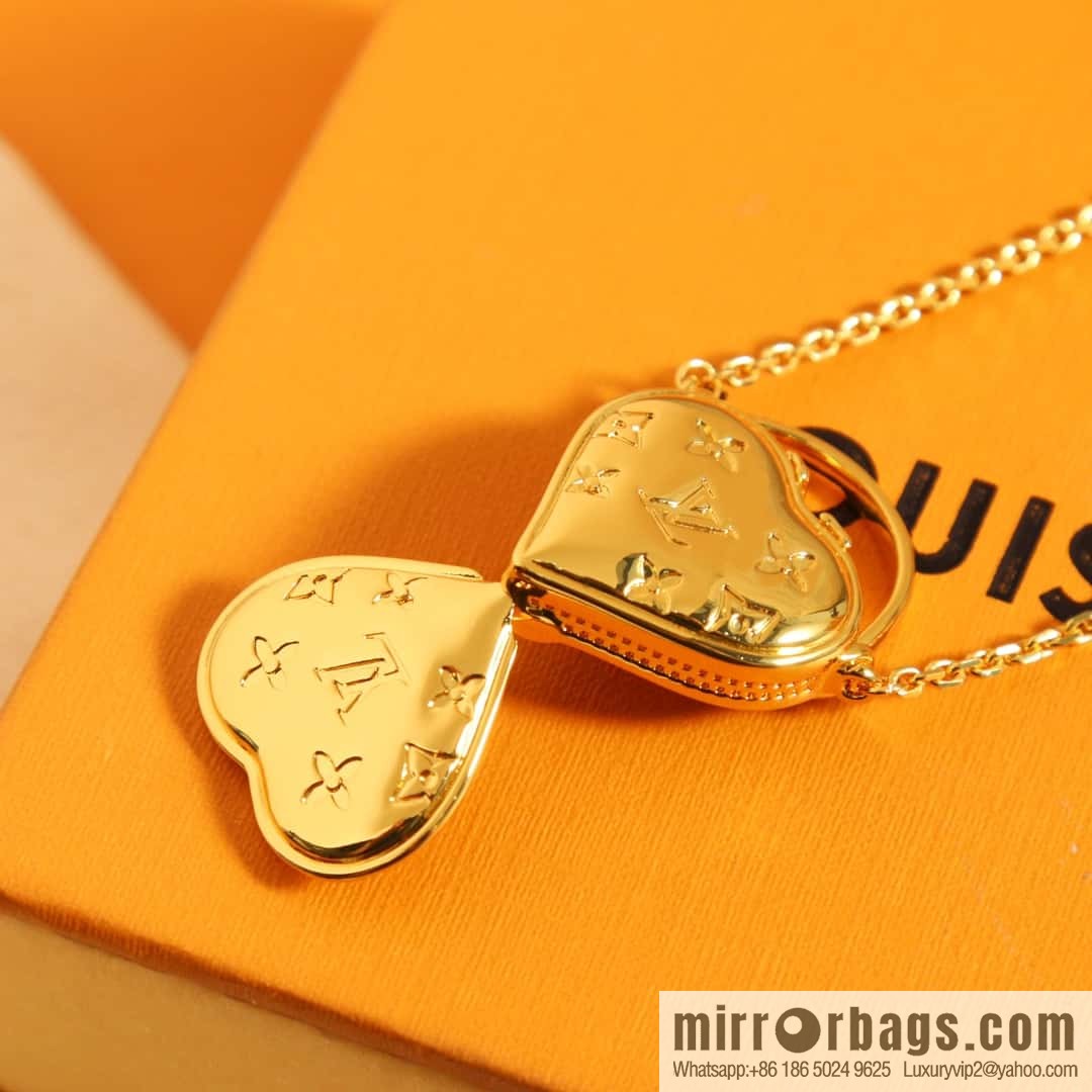 Louis Vuitton Louis Vuitton IV Gold Peach Heart Love ❤️ Necklace