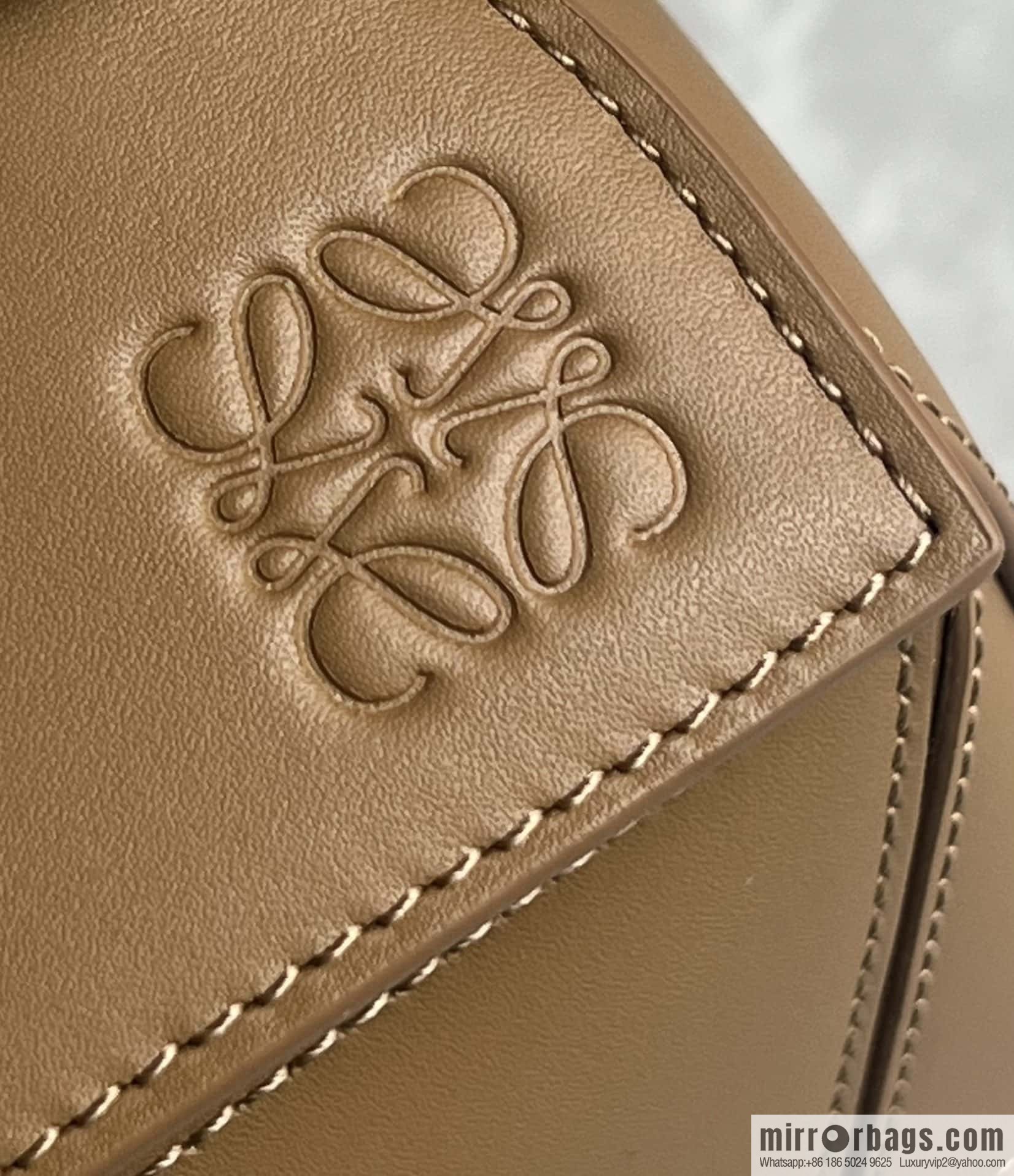 LOEWE Puzzle 24CM bag leather small geometric bag 0189 brown