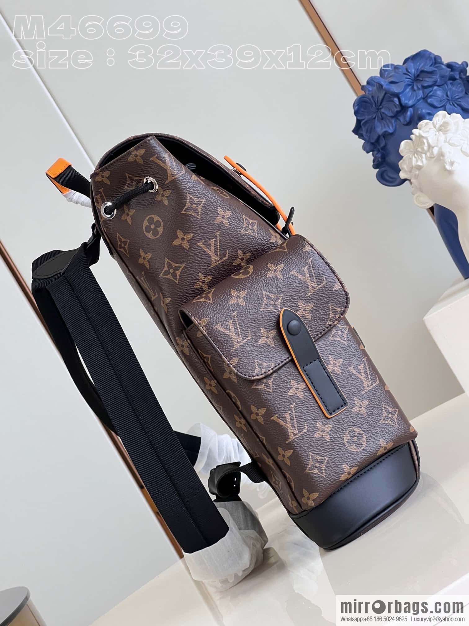LV M46699 CHRISTOPHER S backpack