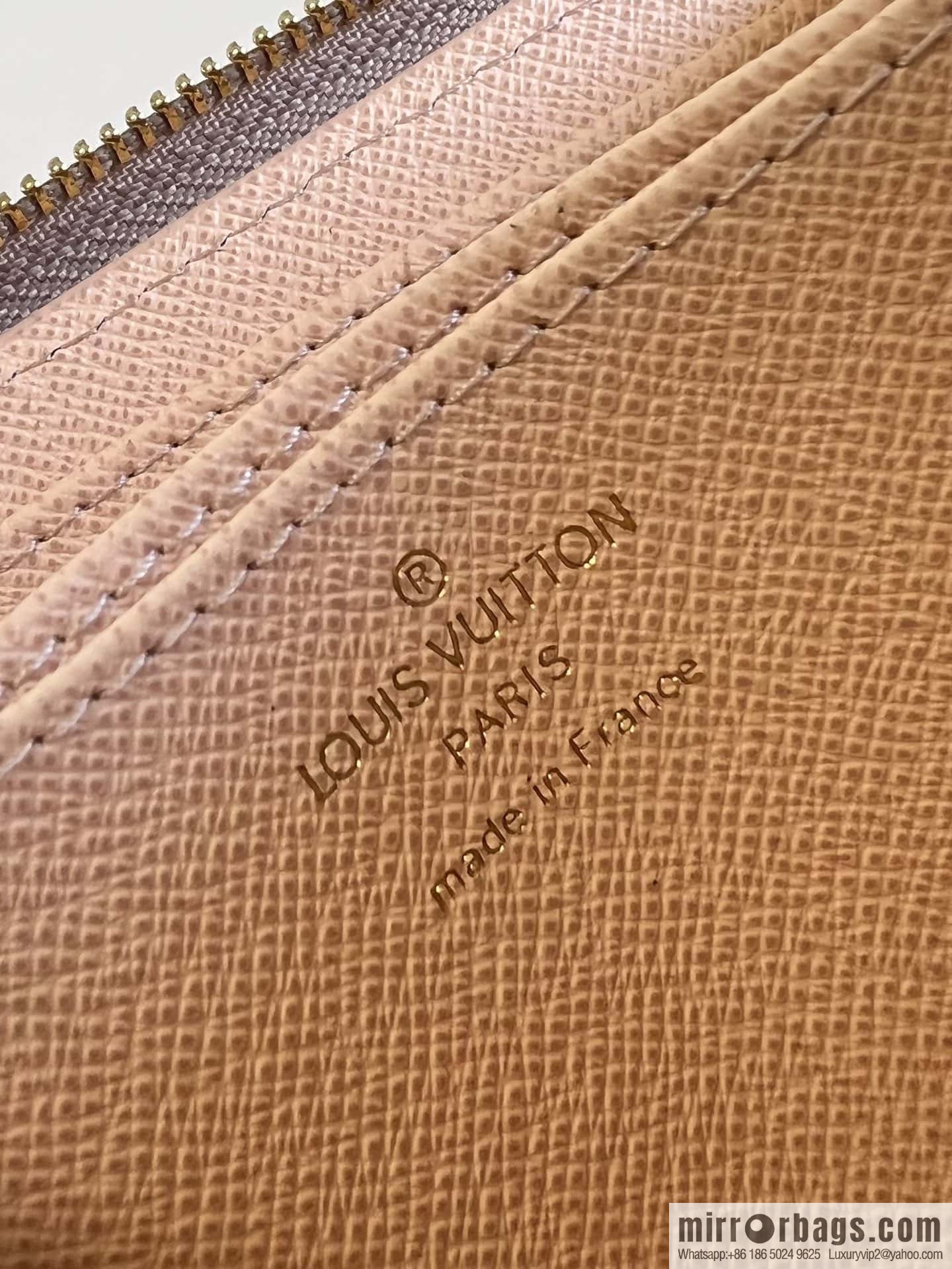 LV M82483 Zippy Coin Purse