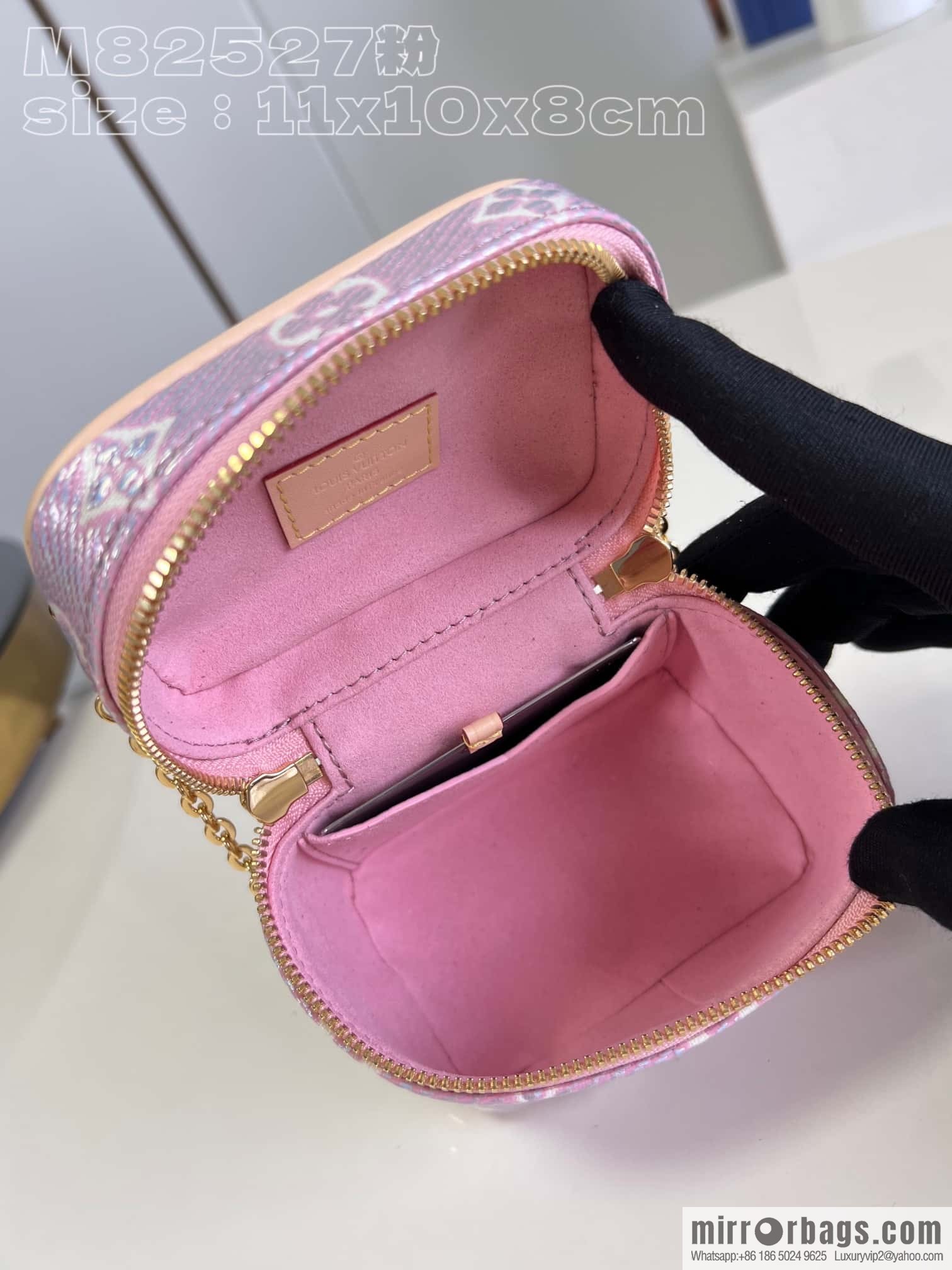 LV M82527 Micro Vanity