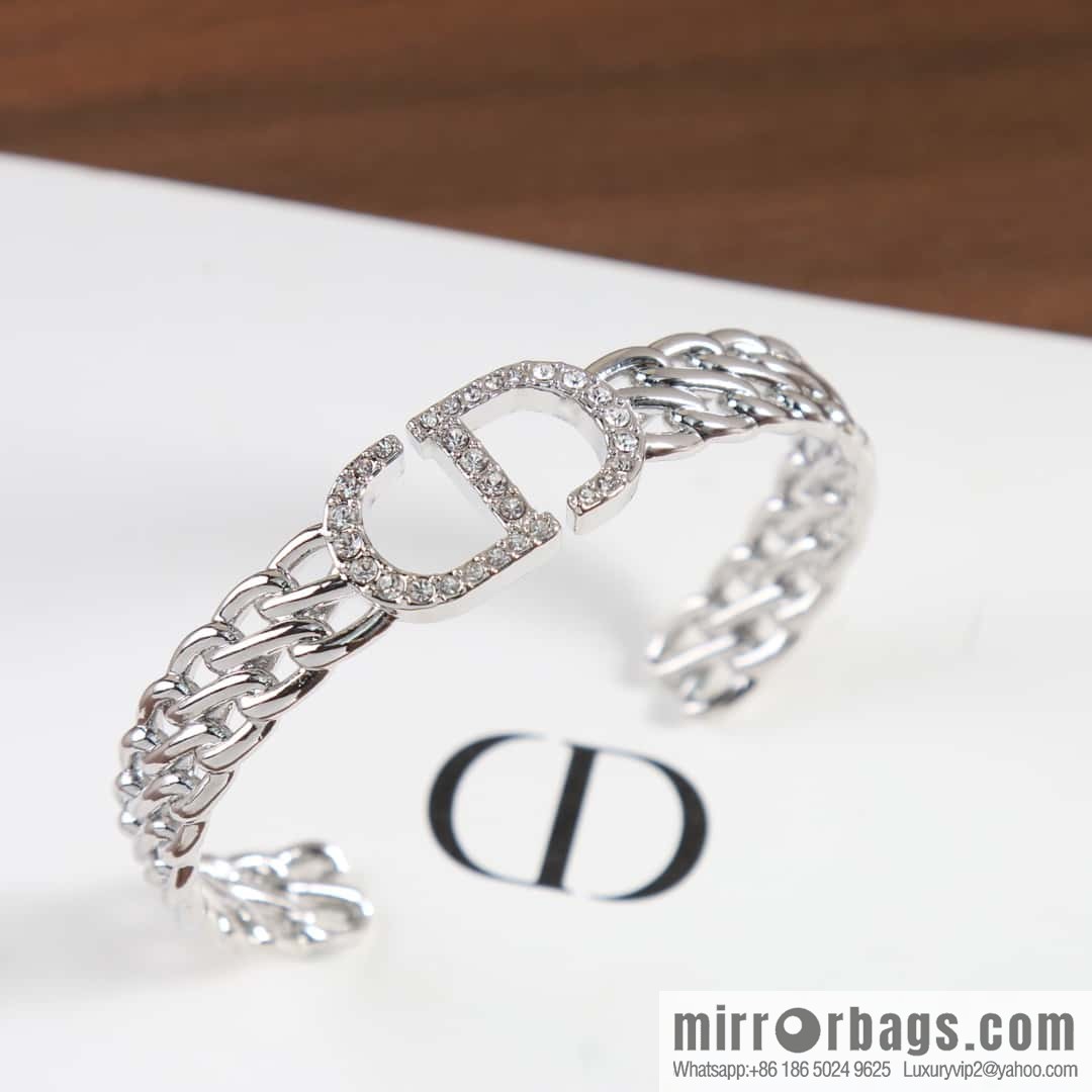New ☑️ DIOR silver CD full diamond opening bracelet, ring